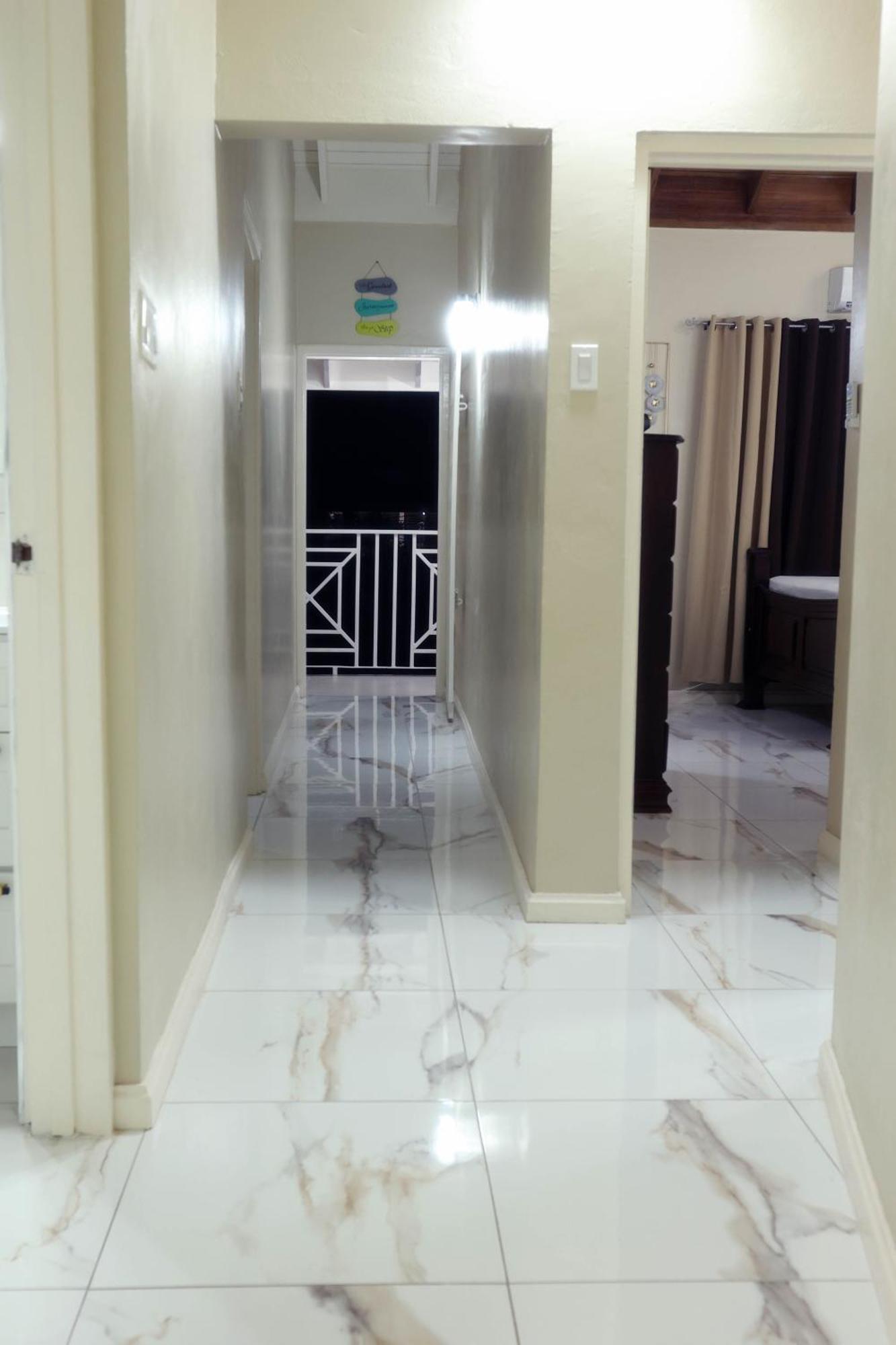 Spacious Luxury 3 Bed Rooms In Κίνγκστον Εξωτερικό φωτογραφία